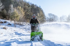 Снегоуборщик аккумуляторный GREENWORKS GD82ST56 без АКБ и ЗУ (2602807)